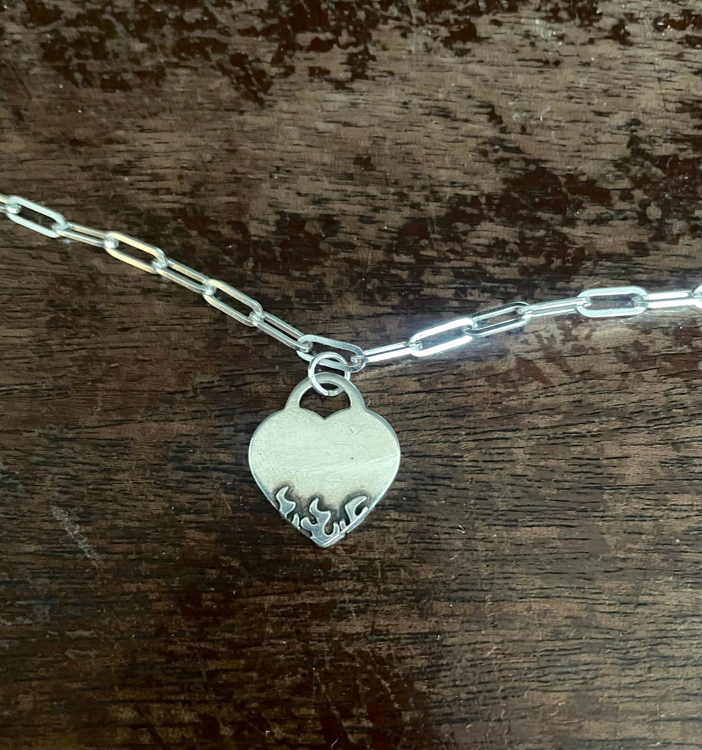14” chain flame heart
