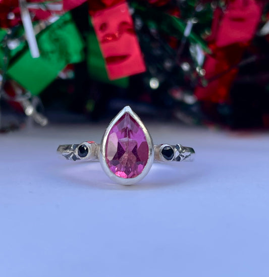 Pink topaz - size P