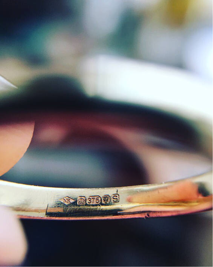 gold midi ring