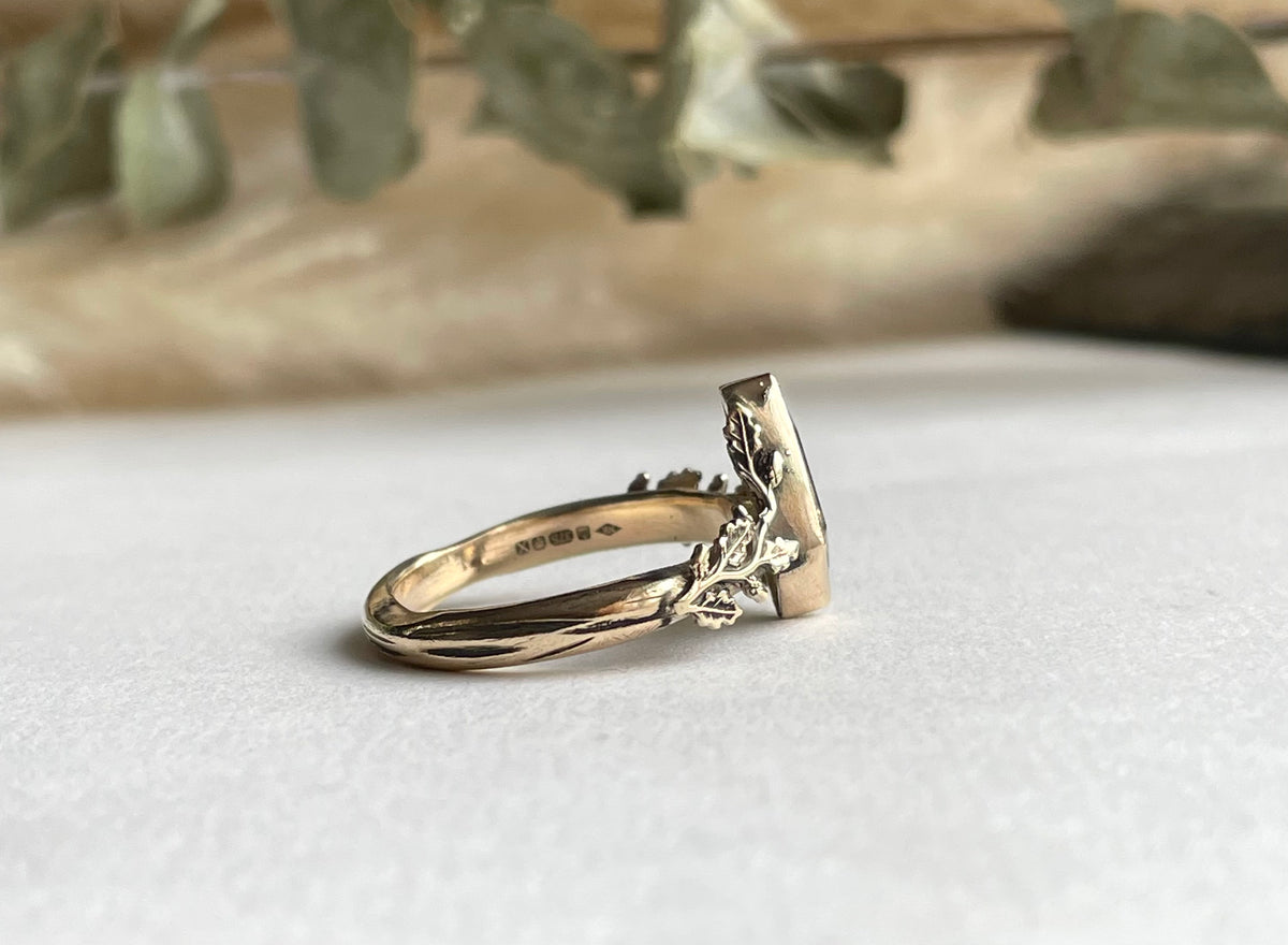 Nix - 9ct yellow gold