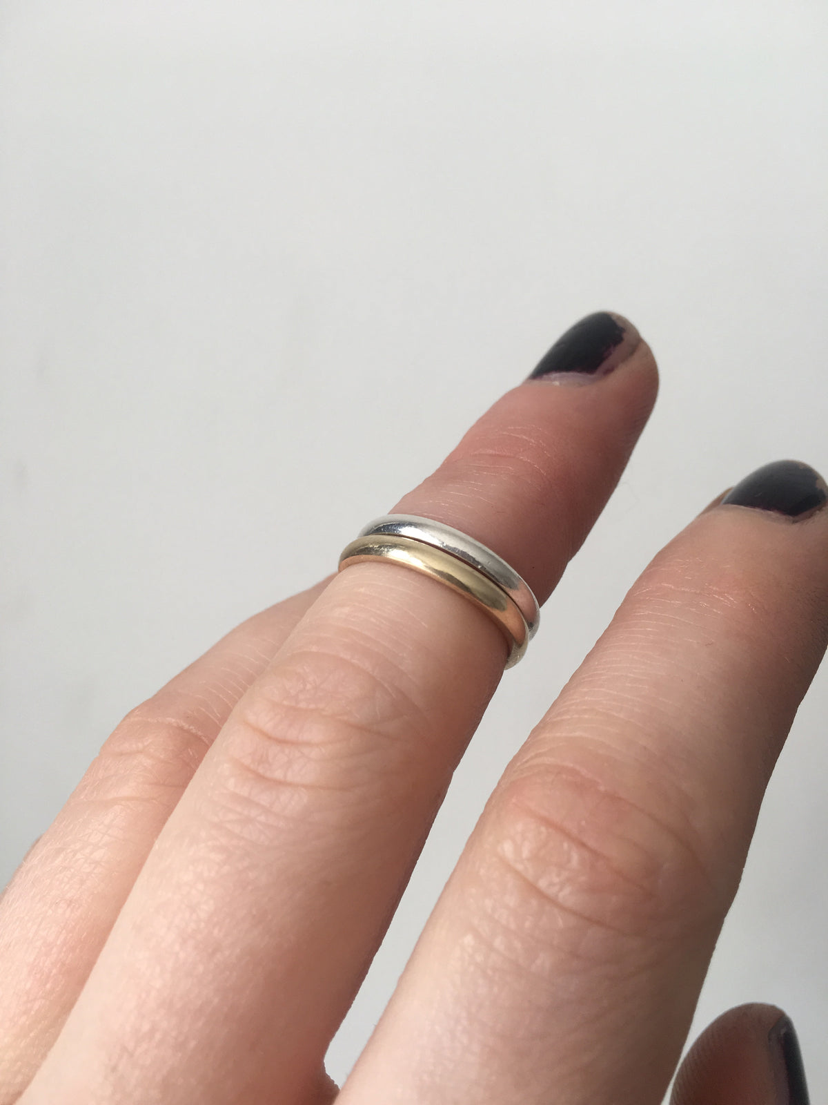 gold midi ring